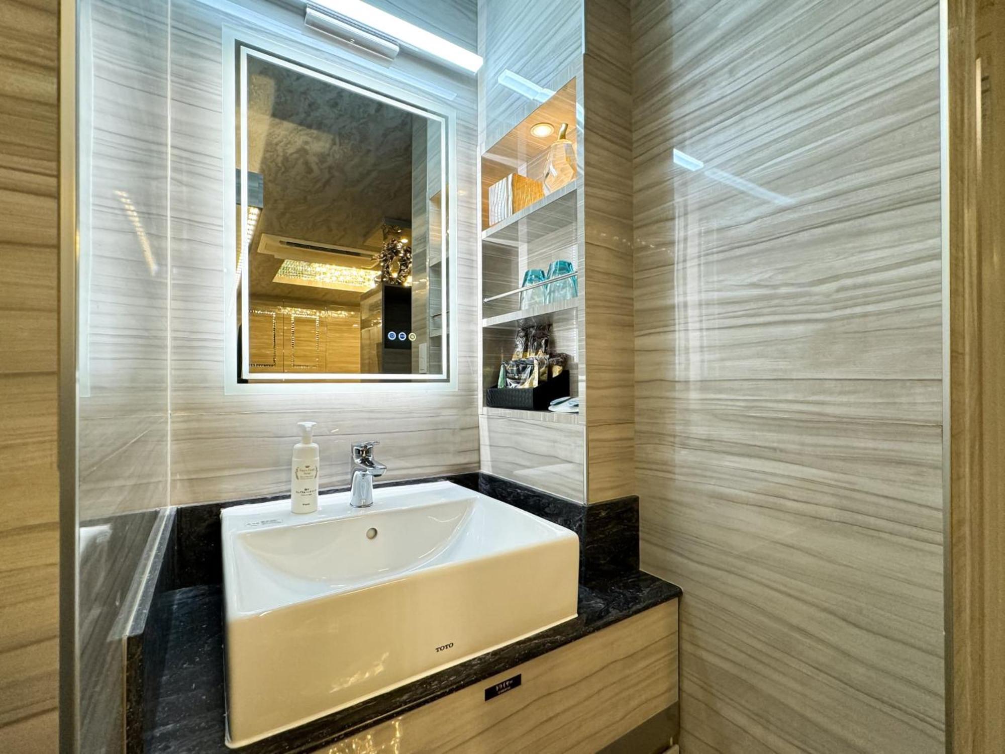 Hotel Century Chiba Bagian luar foto